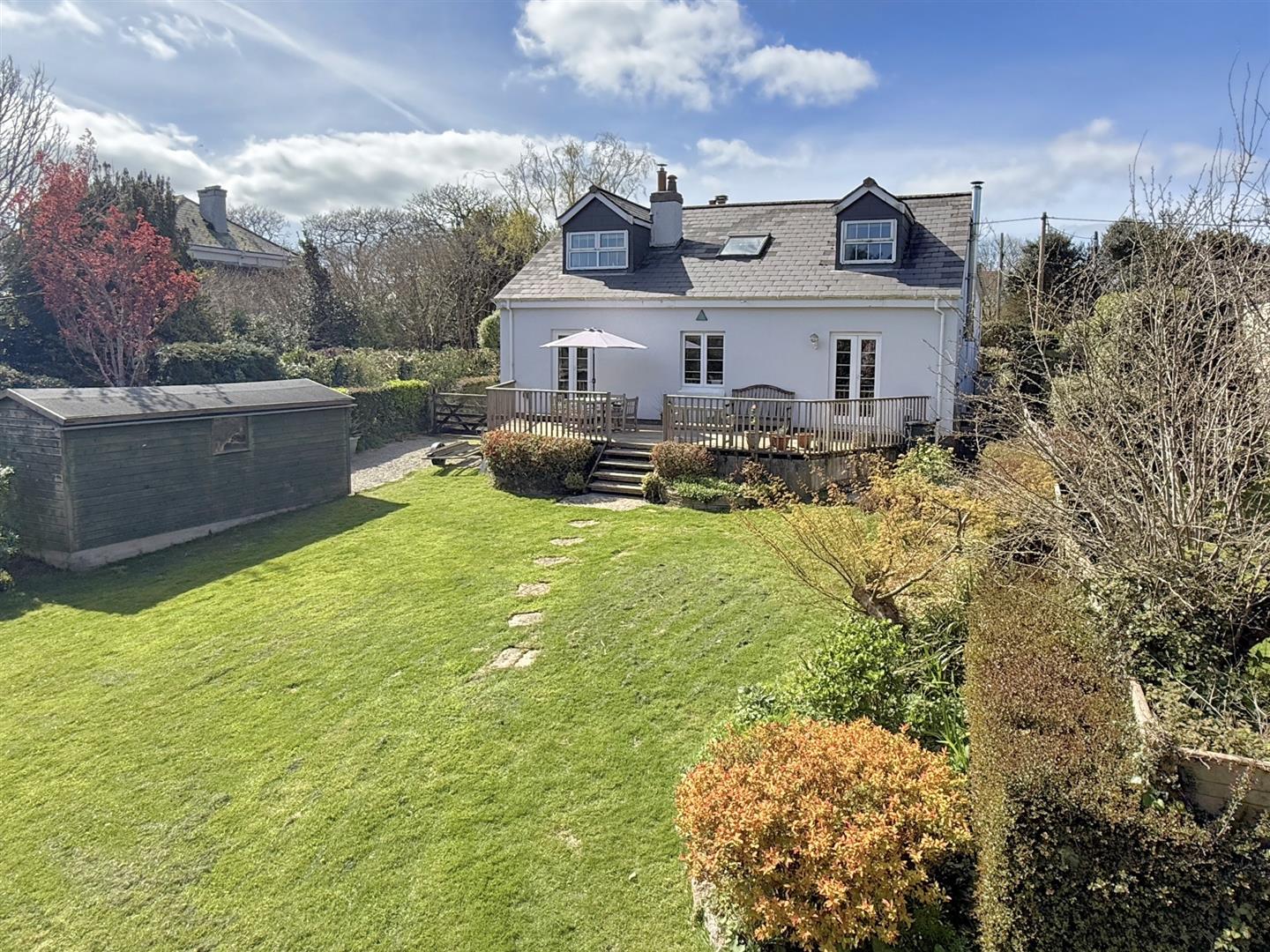 5 bed property in Carlidnack Road, Mawnan Smith